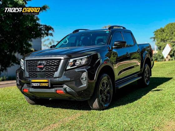 NISSAN FRONTIER 2.3 16V TURBO DIESEL PRO4X CD 4X4 AUTOMÁTICO